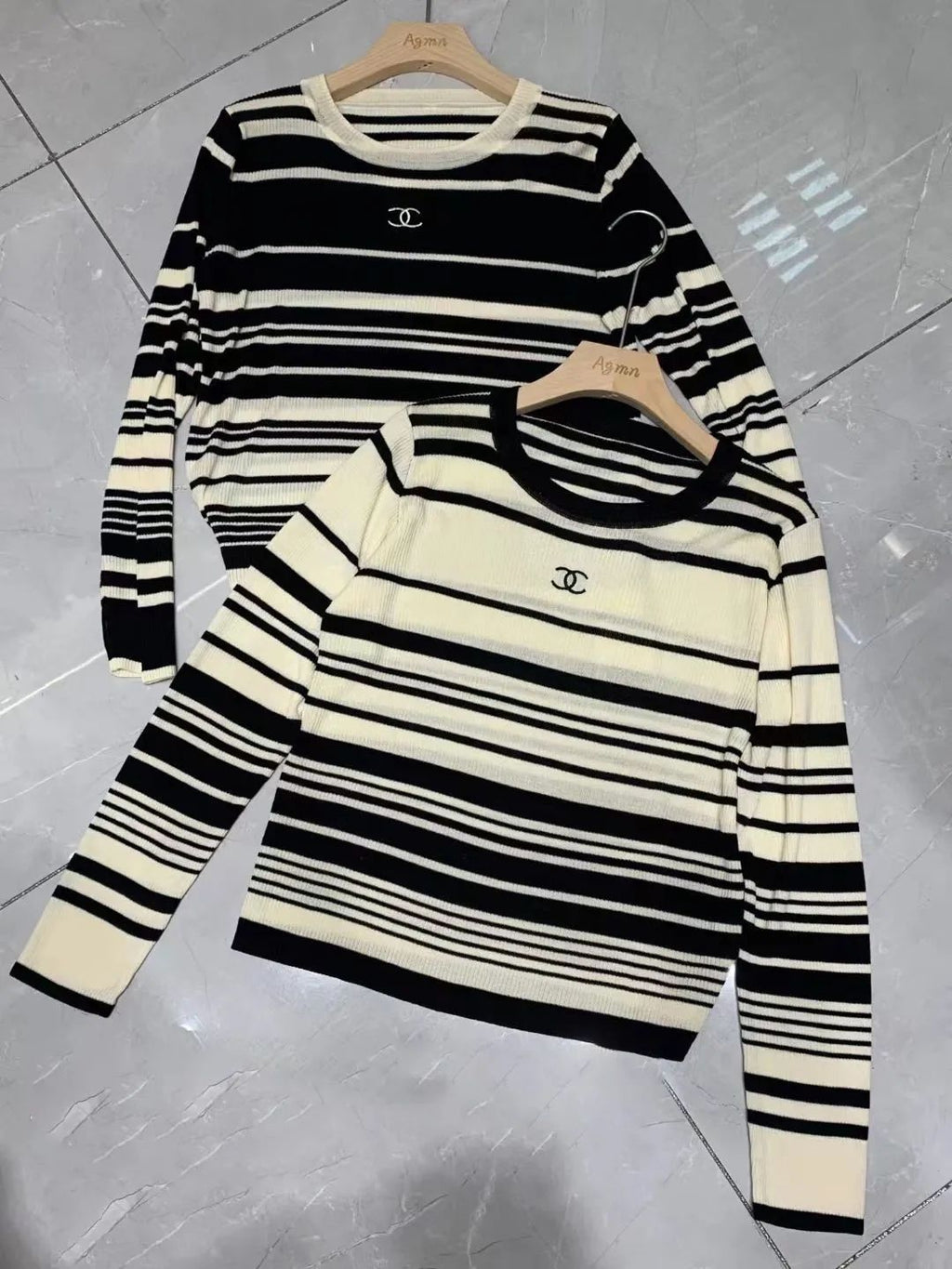 Versatile Letter Striped Short Sweater 0823112303
