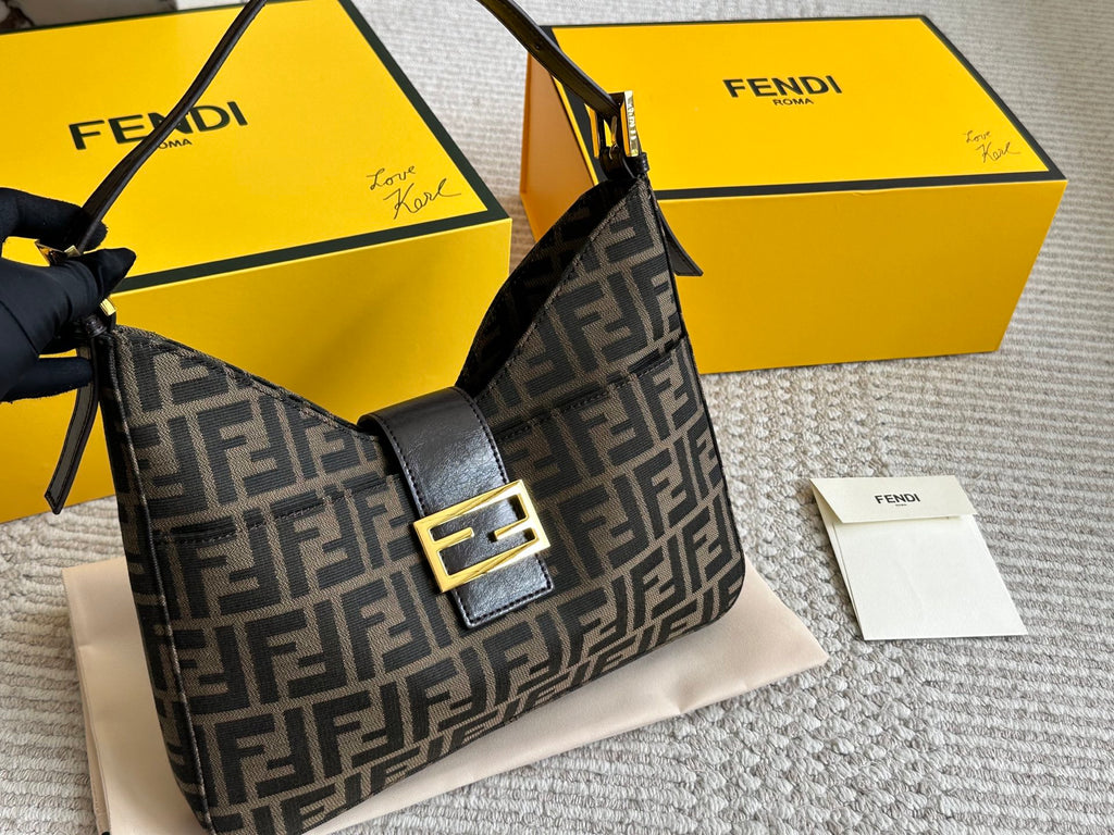 Fashionable single-shoulder Baguette Bag 0725090902