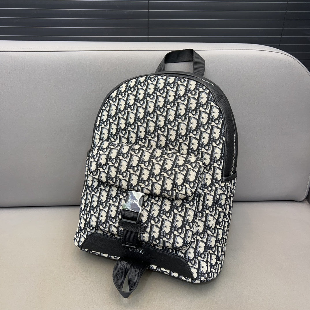 New Fashion Versatile Bag Backpack KL1023103111