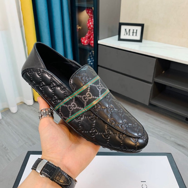 Men's Classic Black Print Loafers 2