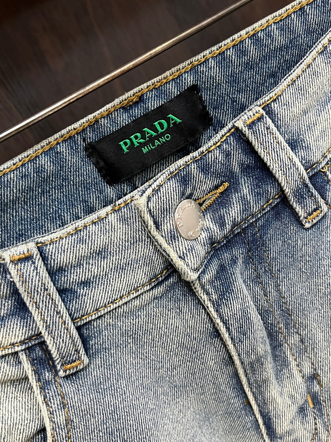 P Embossed Letters Straight Leg Skinny Jeans 0725051901
