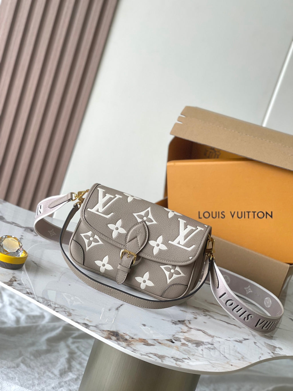 Ladies Fashion Baguette Bag 0724021902