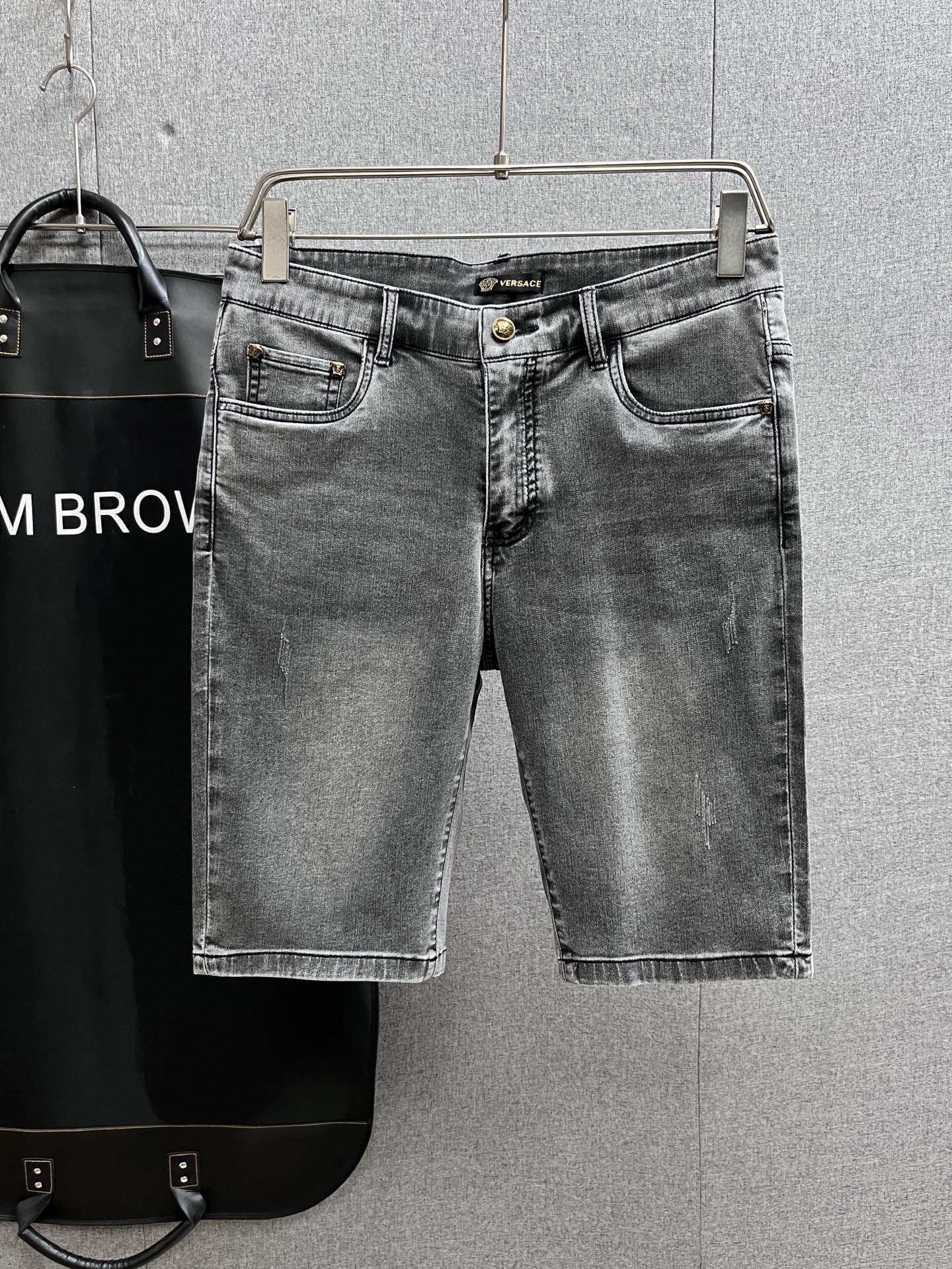 New Stylish Casual Denim Shorts 0726060305