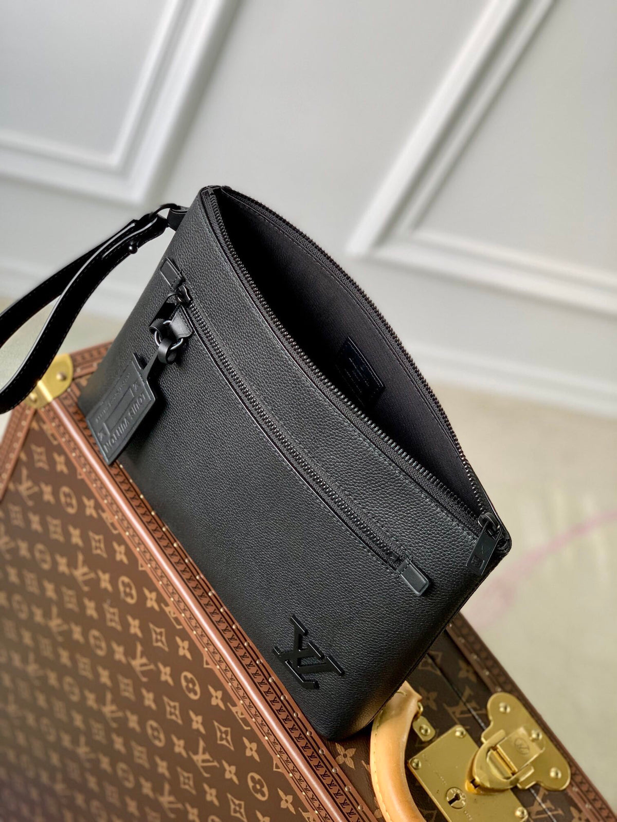 L fashionable leather handbag 0725052725