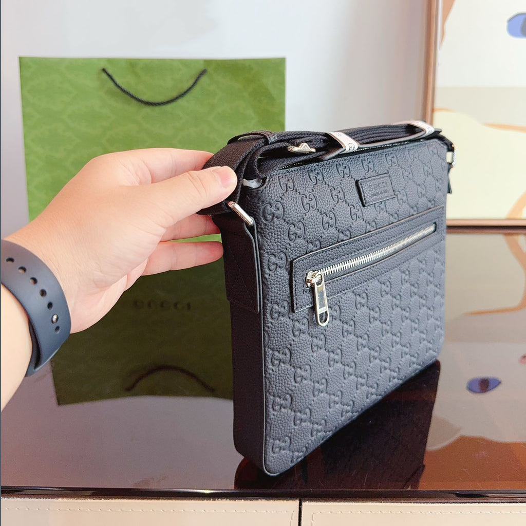 classic embossed crossbody bag. XC24092708