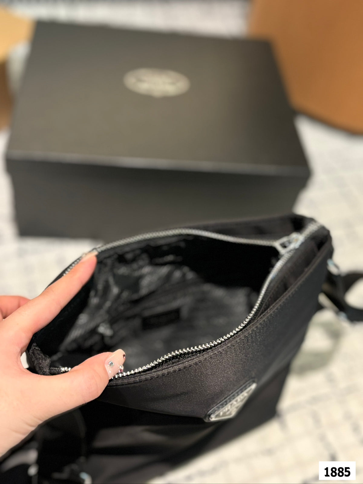 P nylon label shoulder bag 0724110702