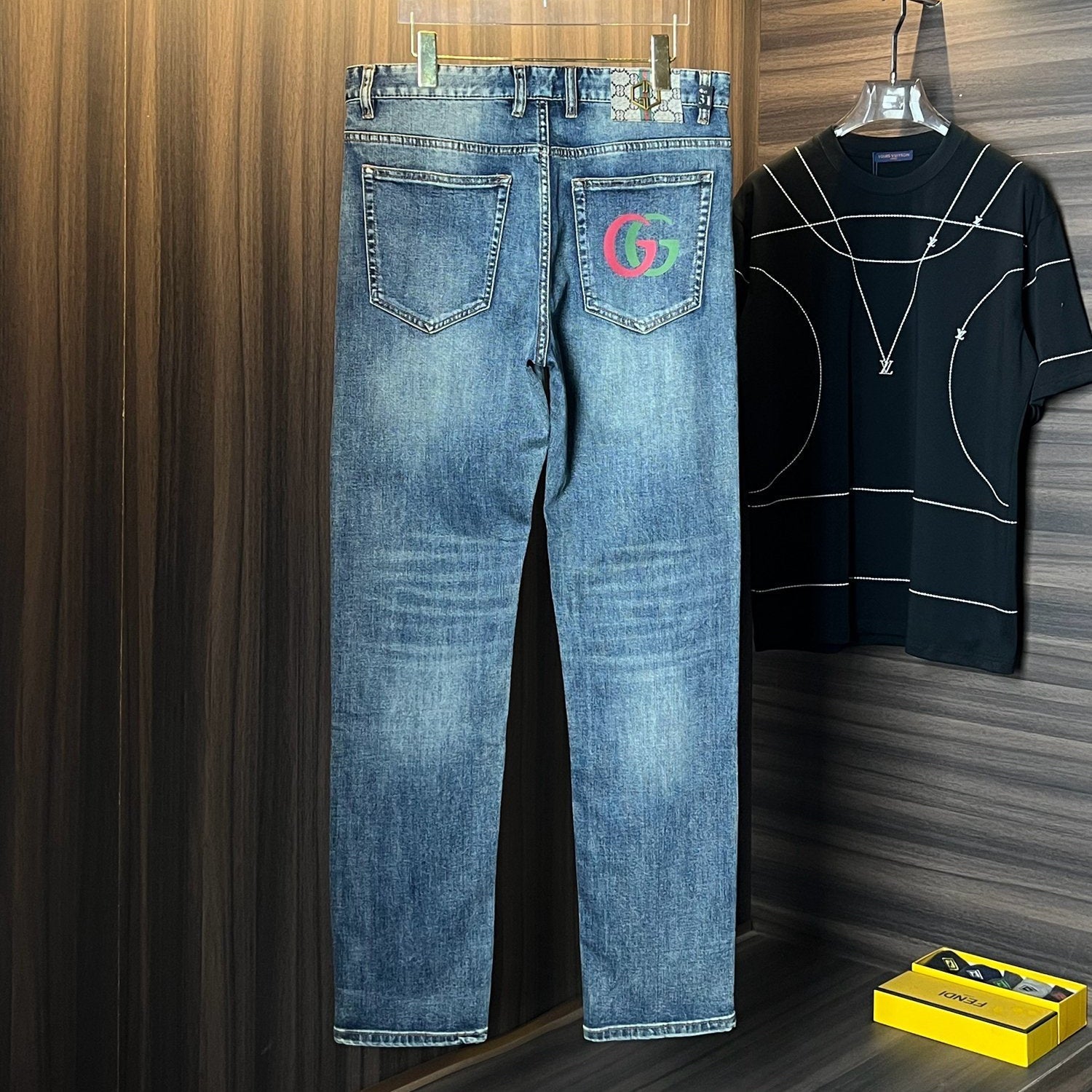 Men's Slim-Fit Straight-Leg Jeans 1026062940