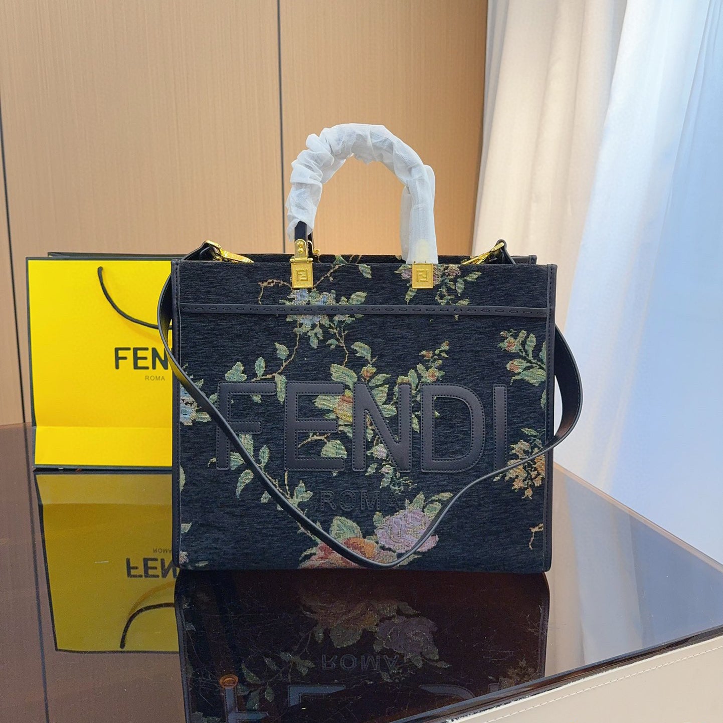 Embroidered floral tote bag 1824040707
