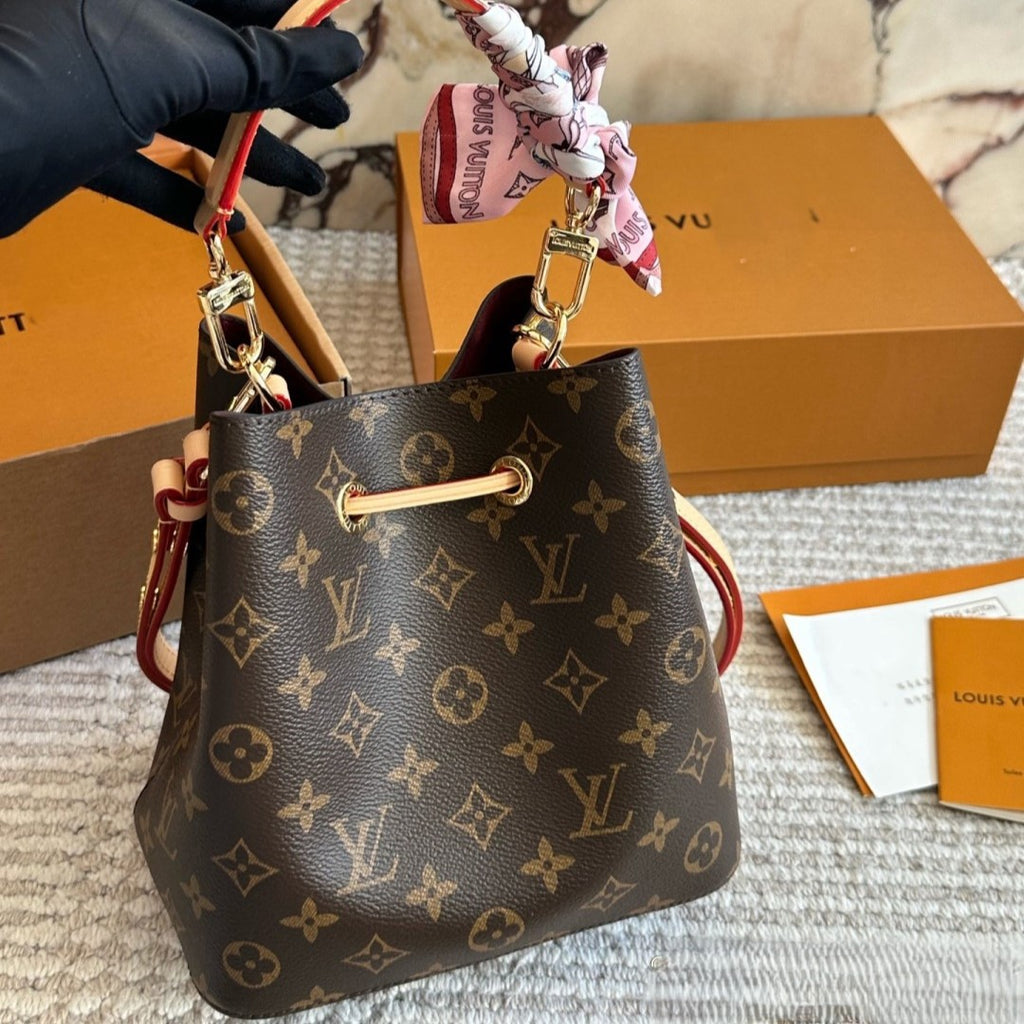 New Fashion  L Bucket bag M1026072809
