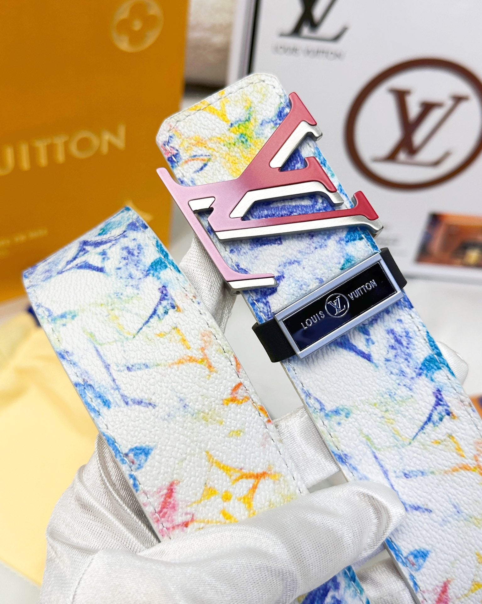 V graffiti painted leather belt 0724031403