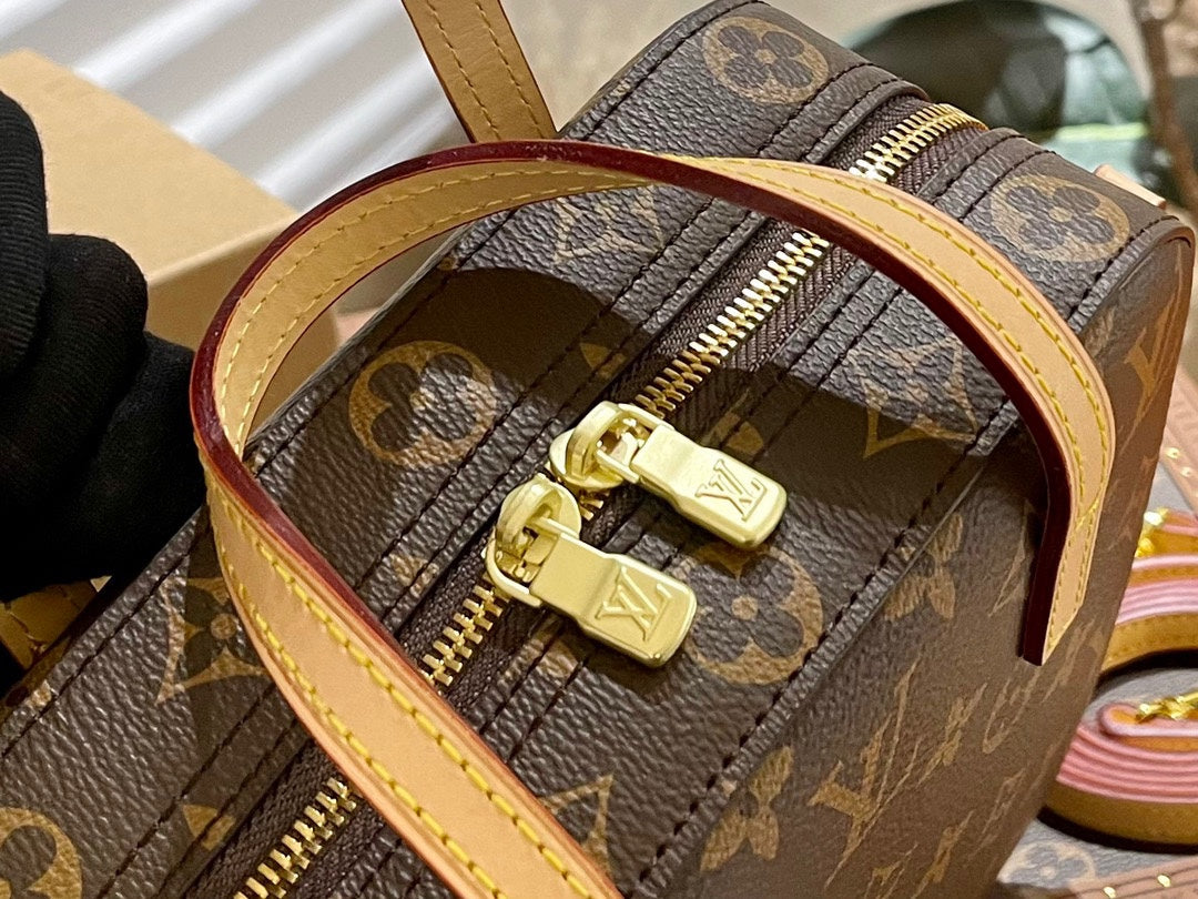 V Fashion Printed Shoulder Crossbody Bag 0724061301
