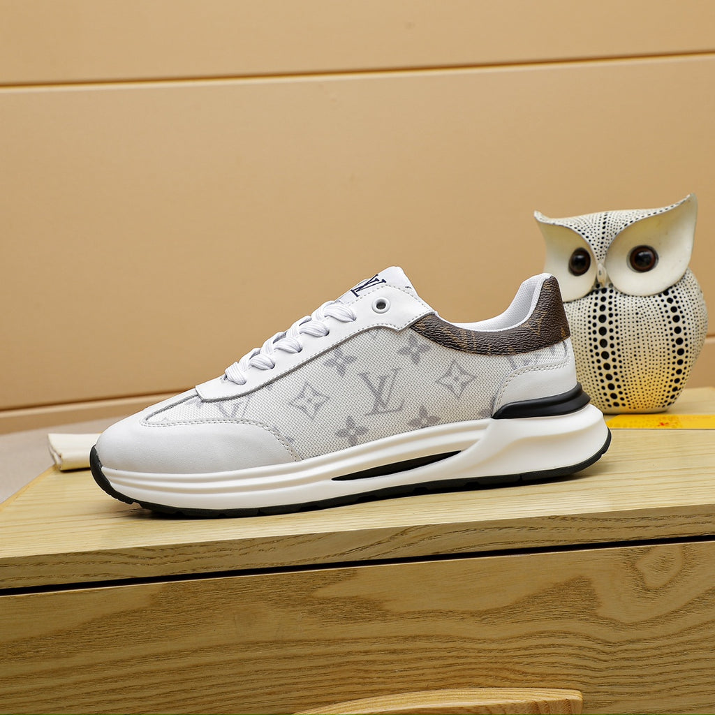 V fashion printed rubber sole sneakers 0724072309