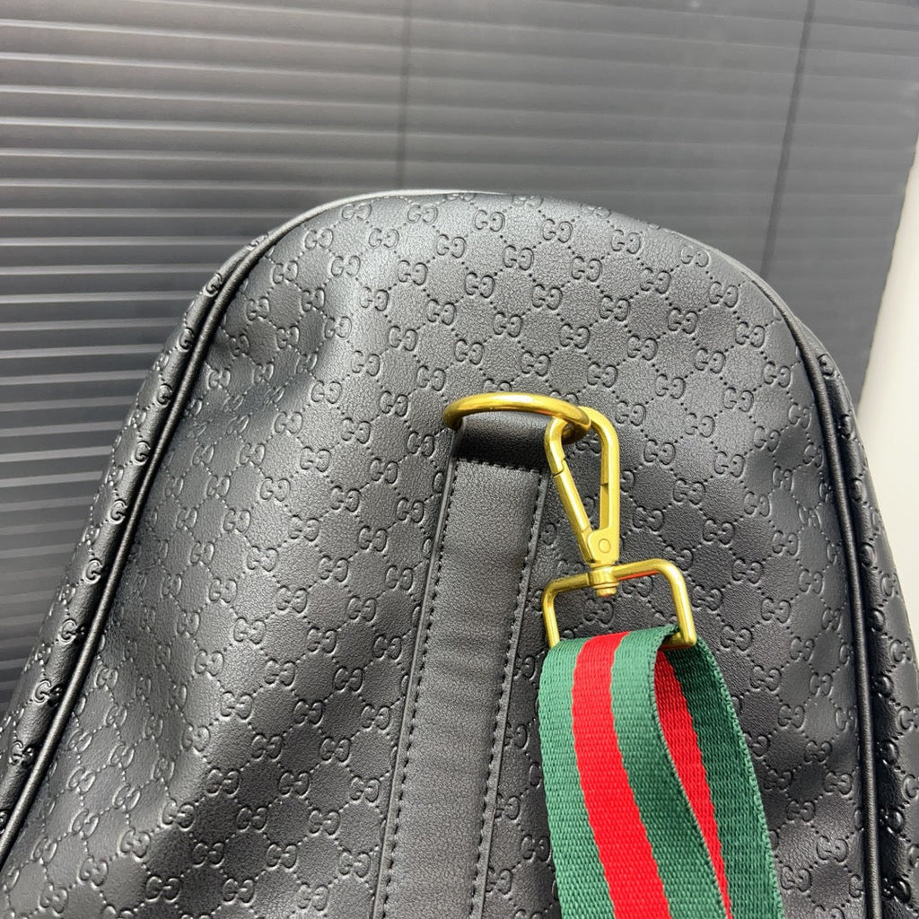 embossed star style embossed travel bag 1024111202