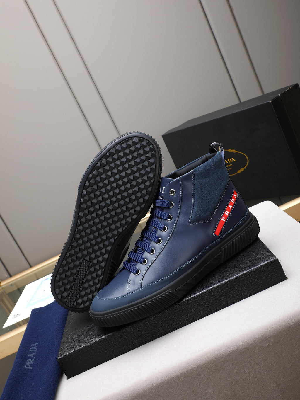 New high-top athletic casual shoes 0725122904