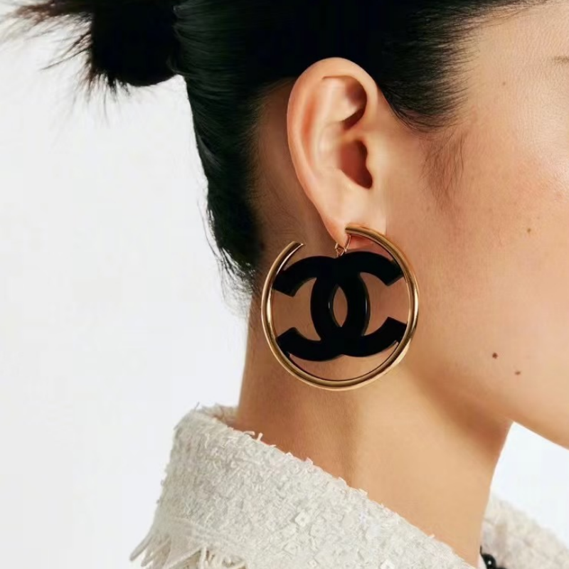 Luxury Women's CC Letter Hoop Earrings XZ1326092806