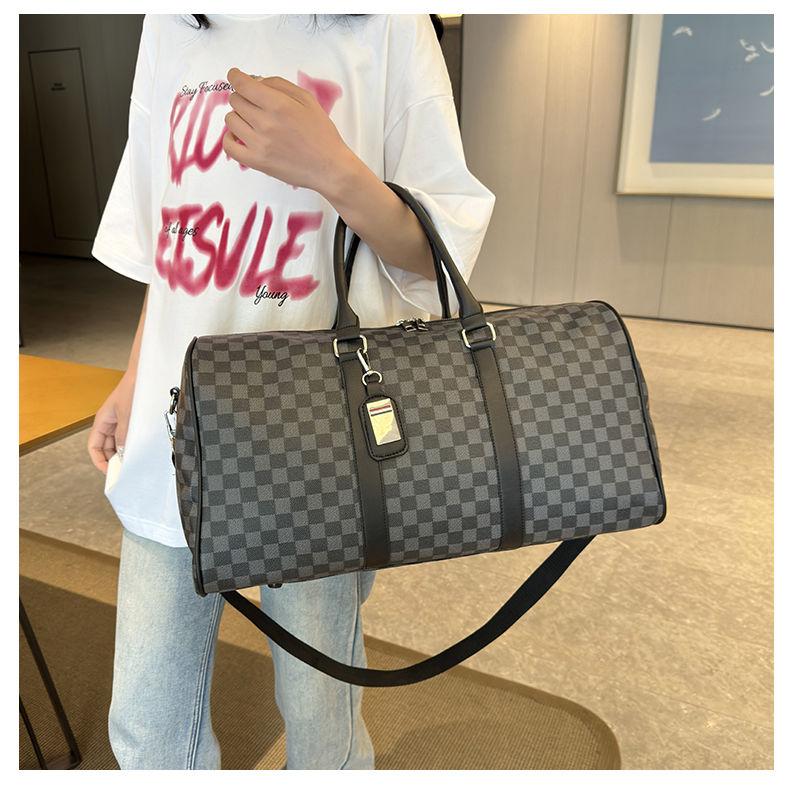 Fashion Travel Bag Large Capacity Portable Sports Crossbody Bag 1024060501