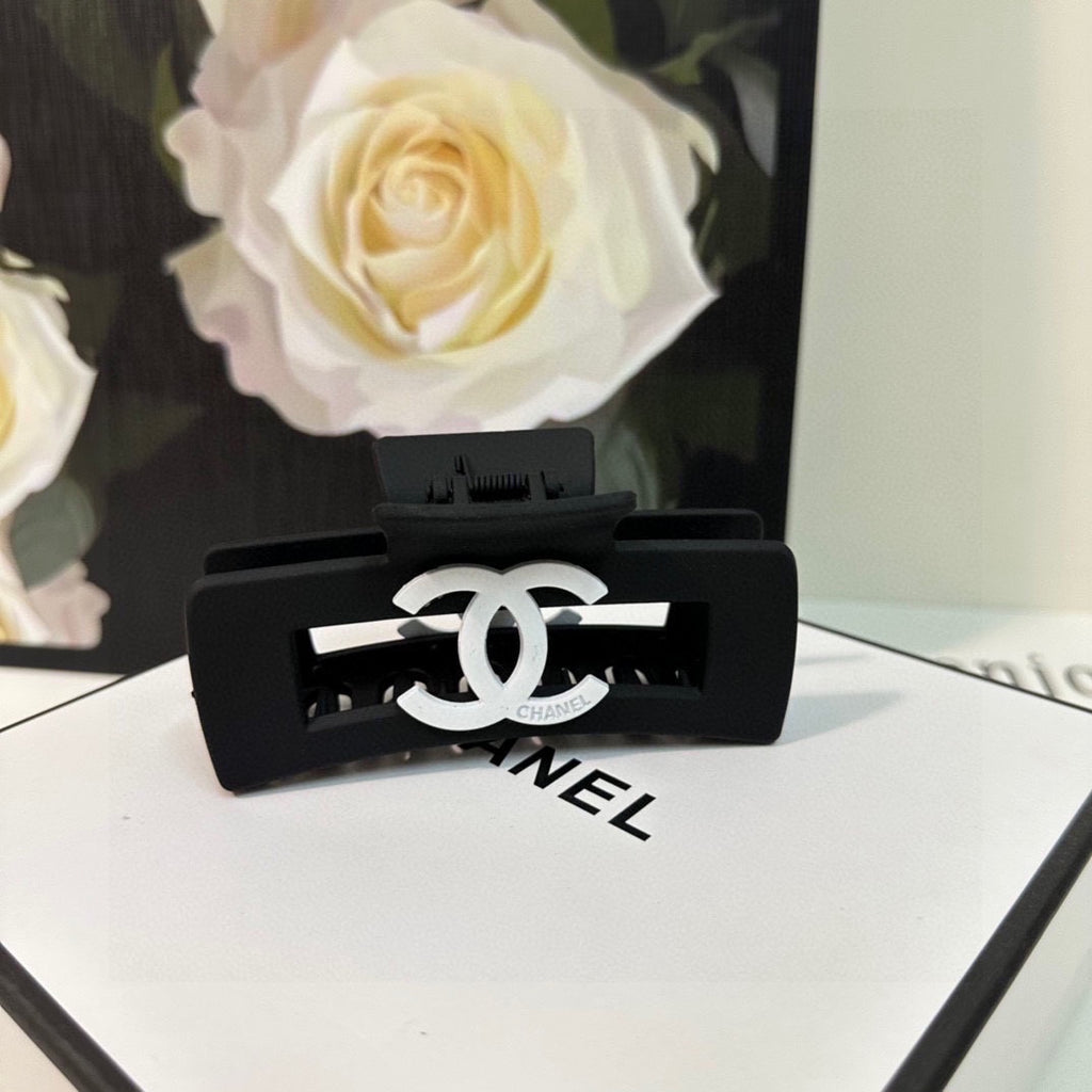 CH vintage retro style hairpin b0424090611