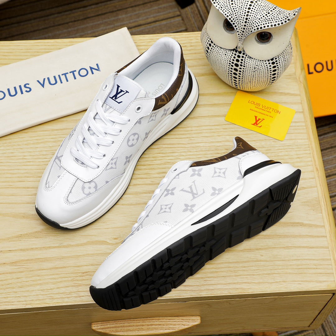 V fashion printed rubber sole sneakers 0724072309