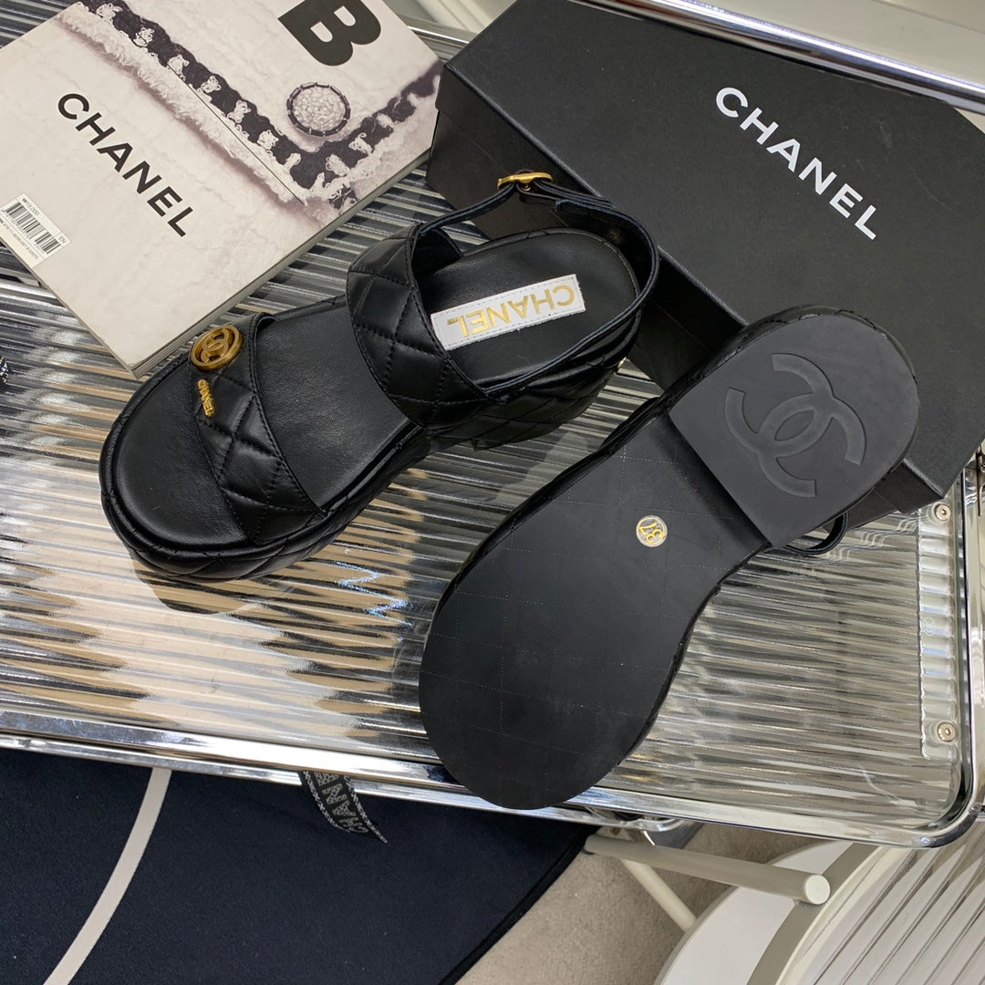 New CHL Sandals Fashion Casual Beach Flip Flops 02052504