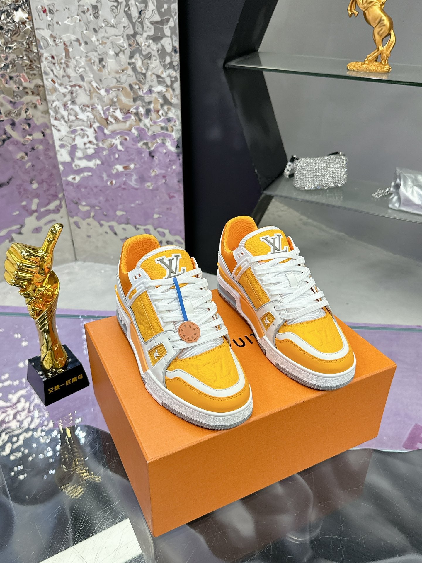 L Trainer Sneaker 1824120914