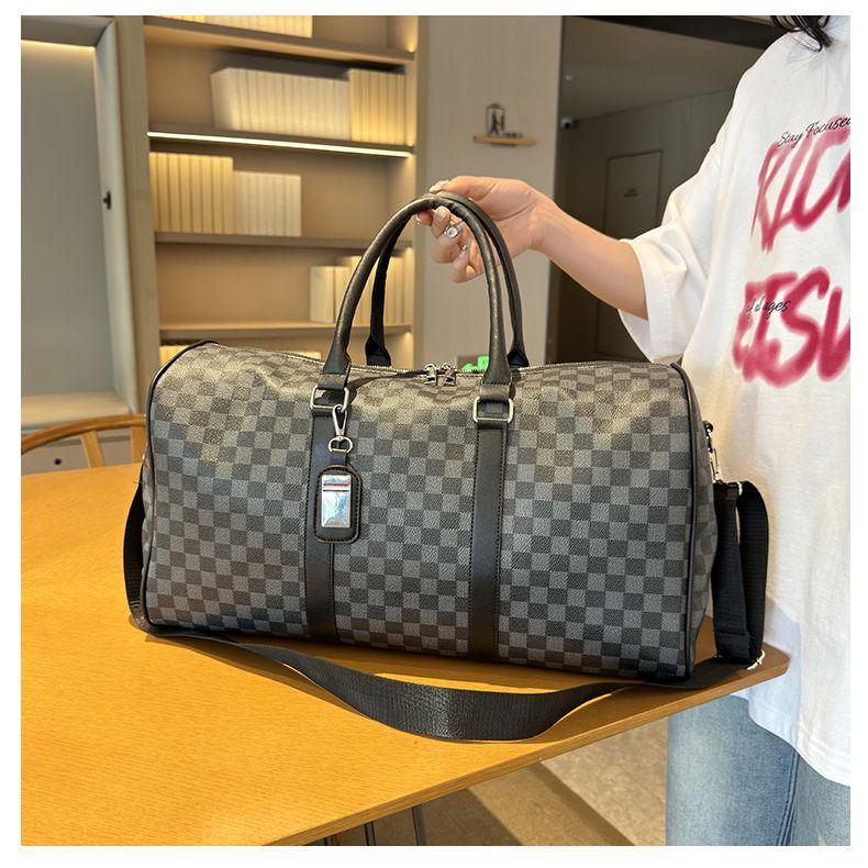 Fashion Travel Bag Large Capacity Portable Sports Crossbody Bag 1024060501
