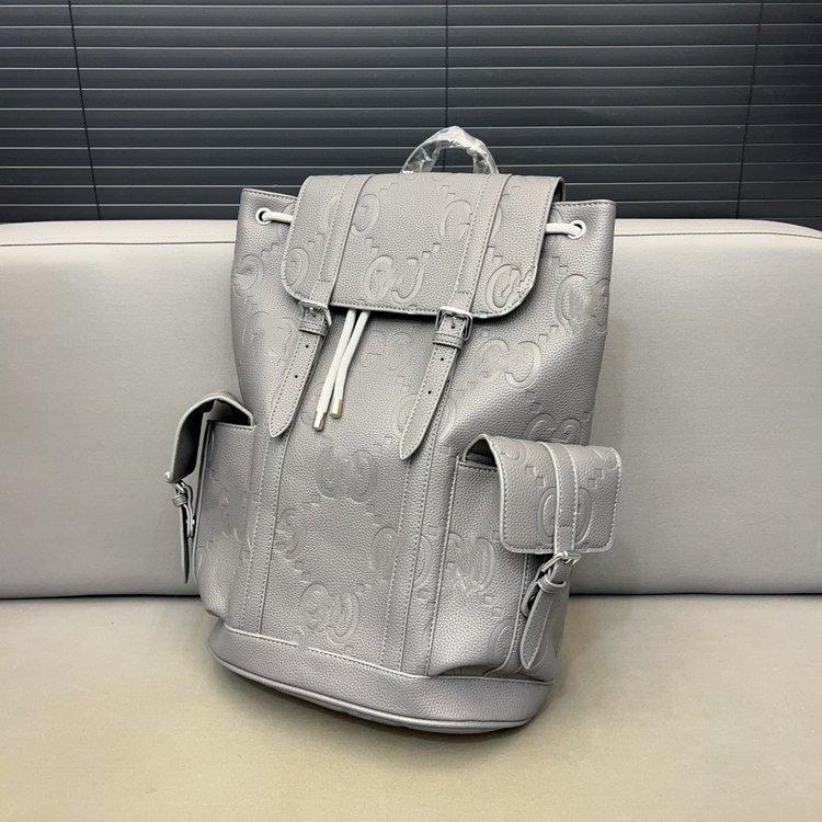 Men's presbyopic embossed backpack 1023112418