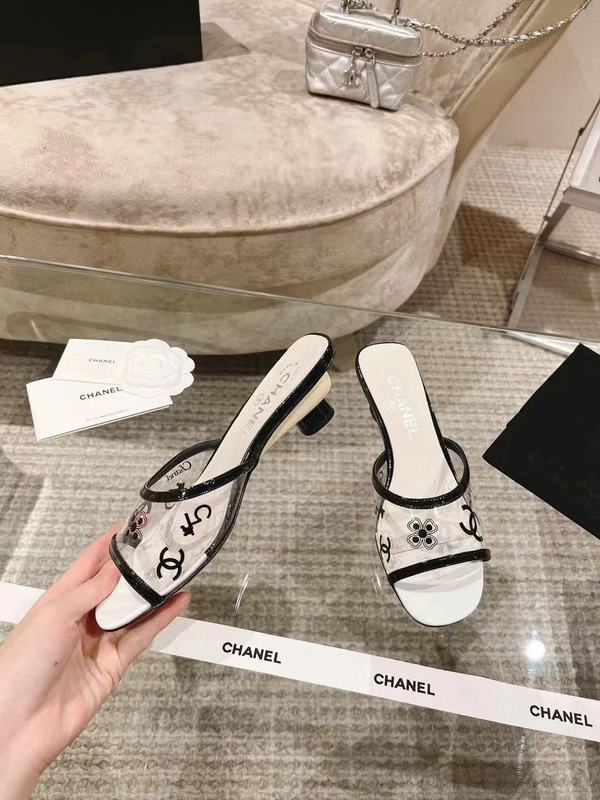 New black and white women's high heels X082908