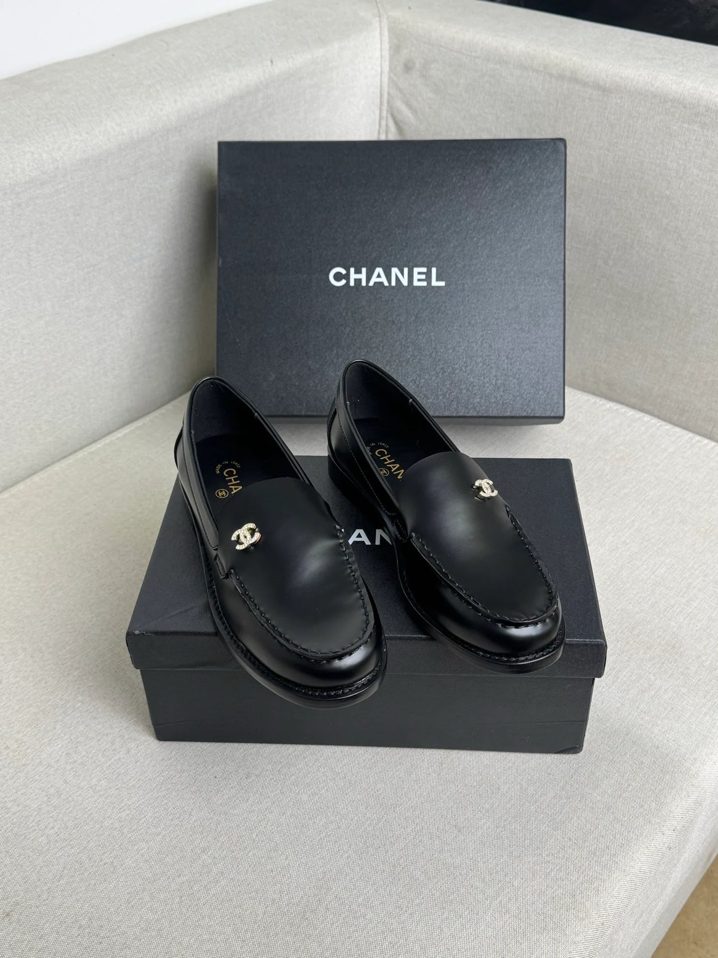 Women's Black Leather CC Logo Slip On Loafers
