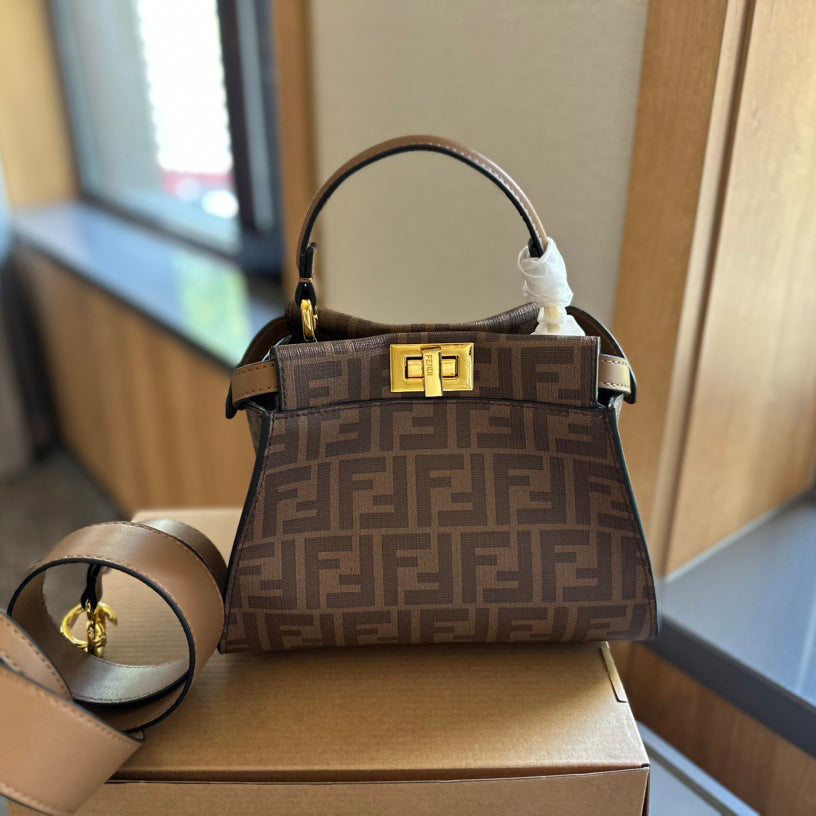 Peekaboo Iconic Mini bag 1824062408
