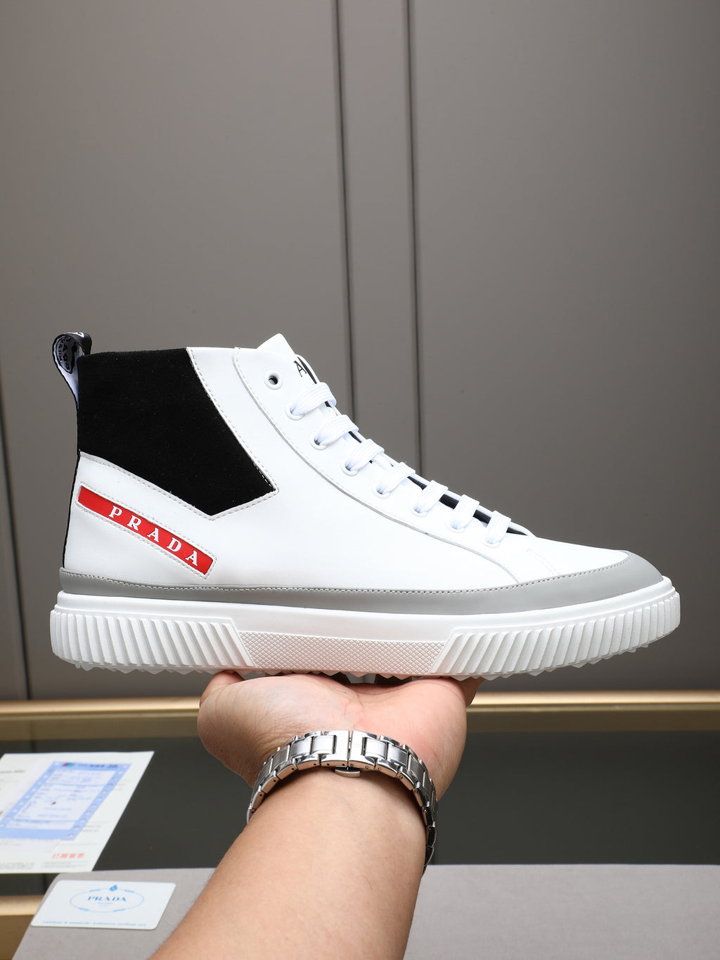New high-top athletic casual shoes 0725122904