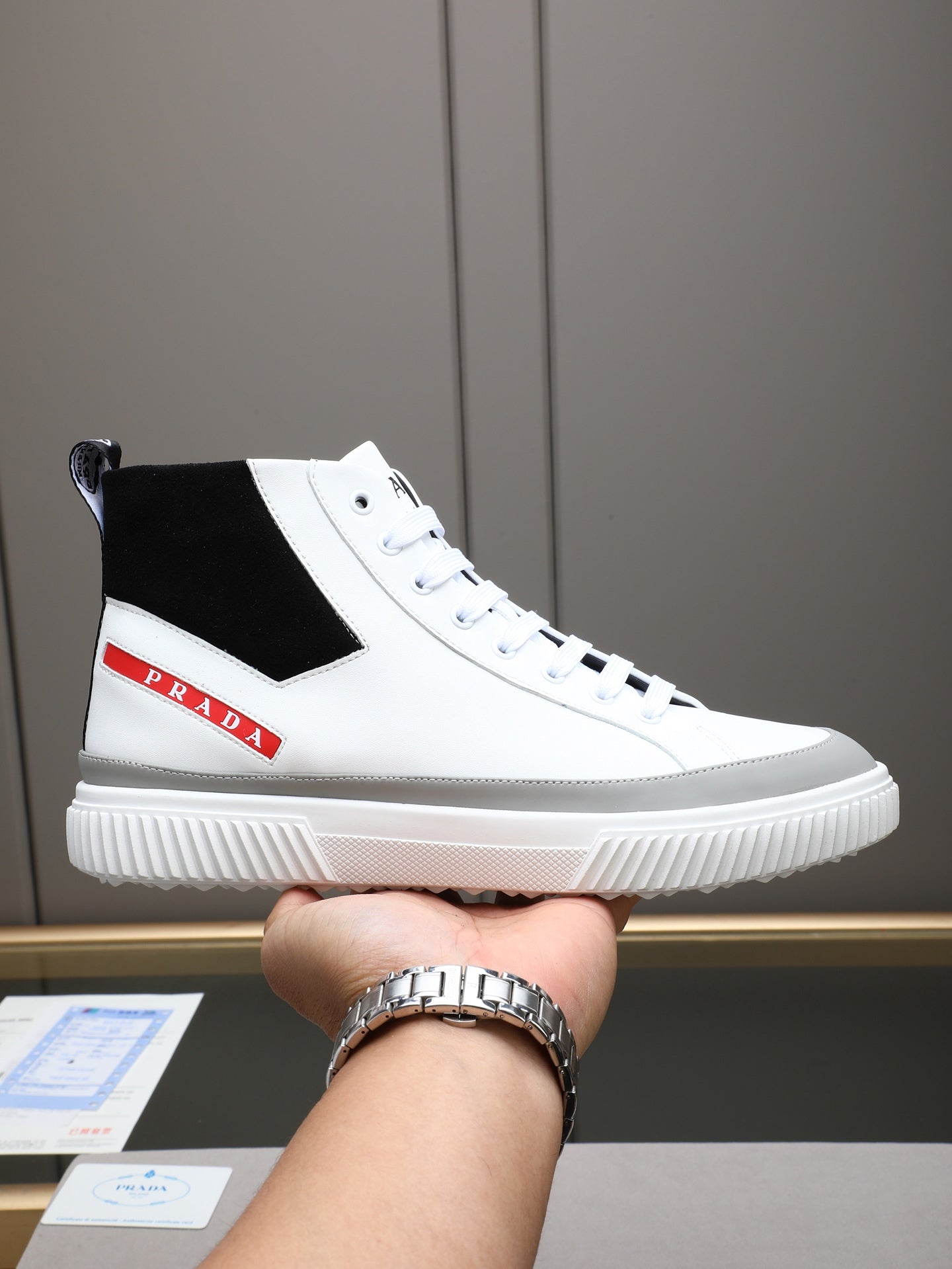 New high-top athletic casual shoes 0725122904