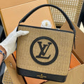 New Fashion Casual Woven Tote Bag 1024042304