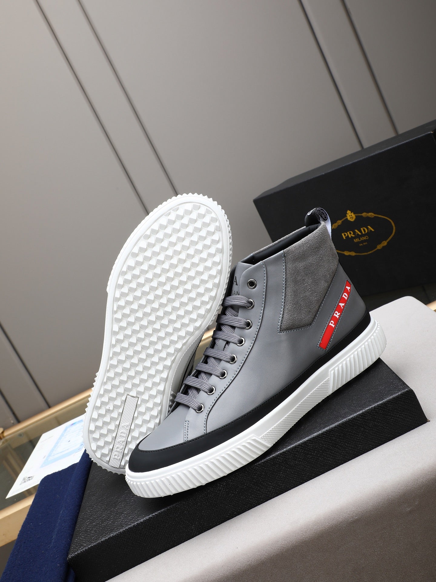 New high-top athletic casual shoes 0725122904