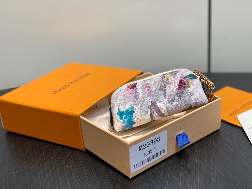 L & V Stylish Cowhide Flower Coin Wallet M0726051905