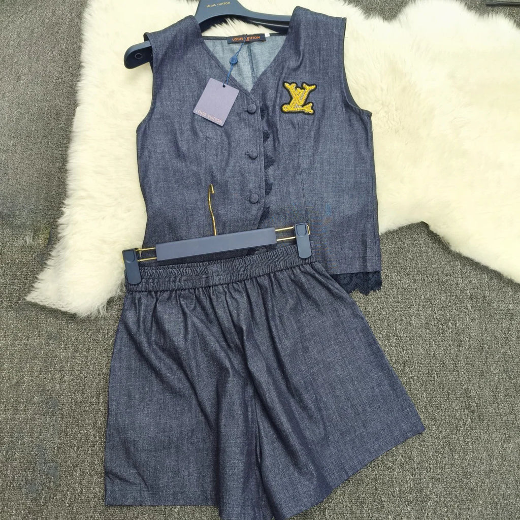Gold thread embroidered sleeveless shorts set 1426012813