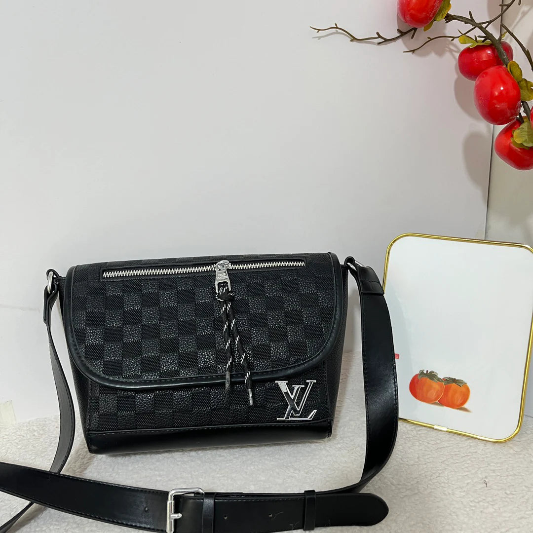 Best-Selling Men's Shoulder Bags SCB1026070702