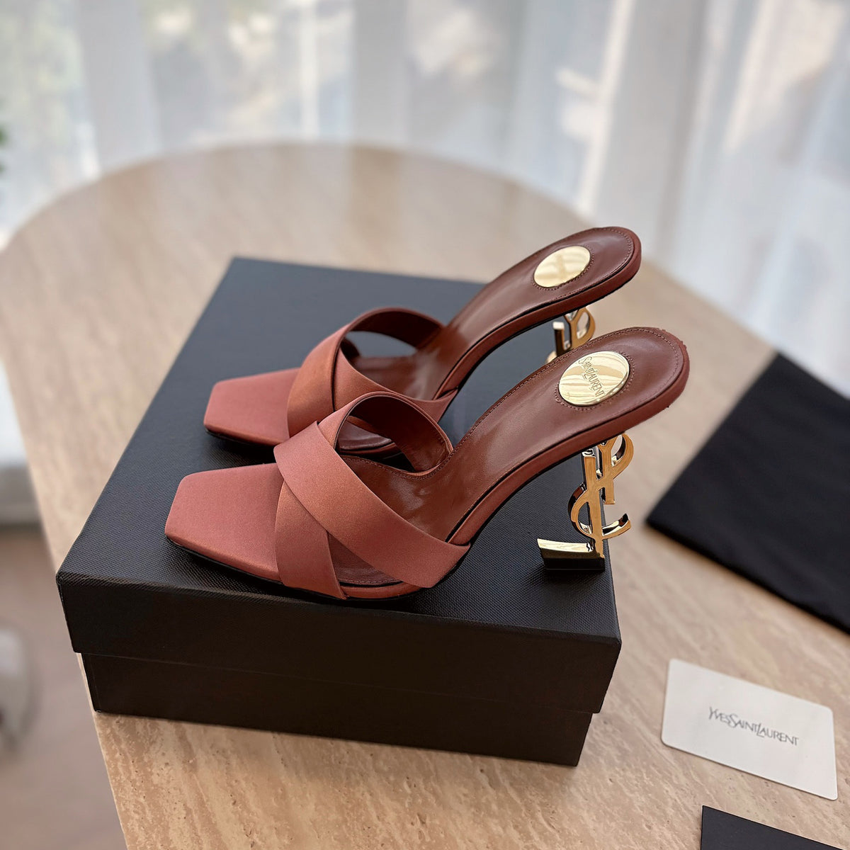 Women's stylish luxury  high heels
