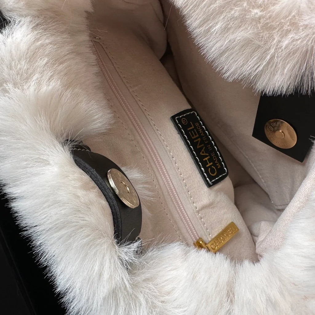 New Fashion White C Logo Women's fashion BagsXC052024012301