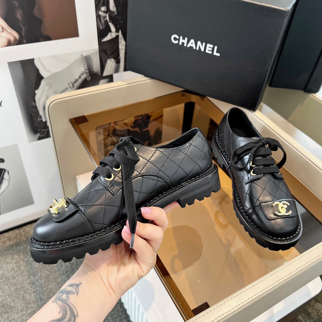 26SS New Women's Casual Leather Shoes 0726031012