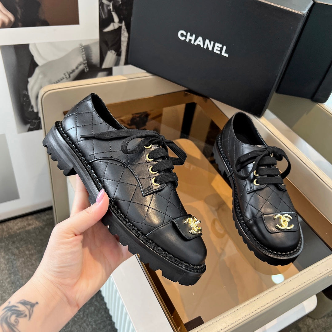 26SS New Women's Casual Leather Shoes 0726031012