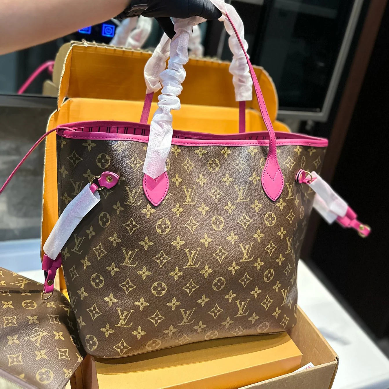 Luxury Classic Print Tote Bag 1025011506