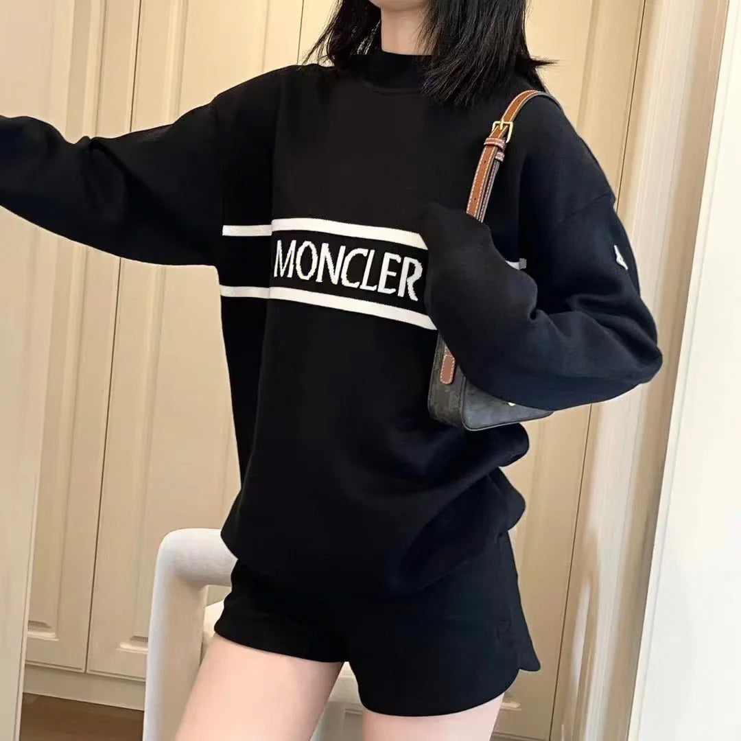 Wool knitted sweater 1426012026
