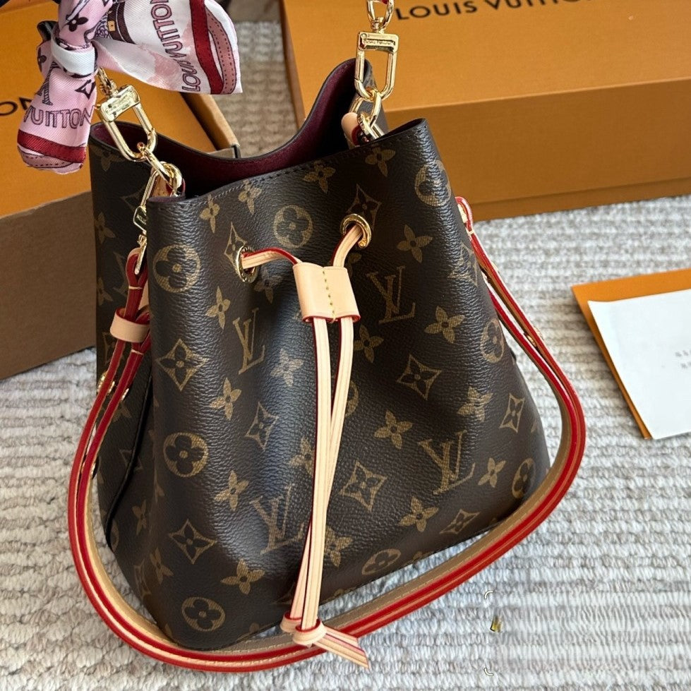 New Fashion  L Bucket bag M1026072809