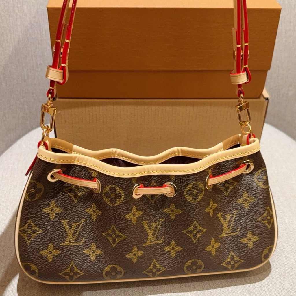 New Fashion  L Monogram underarm bag M1026072808