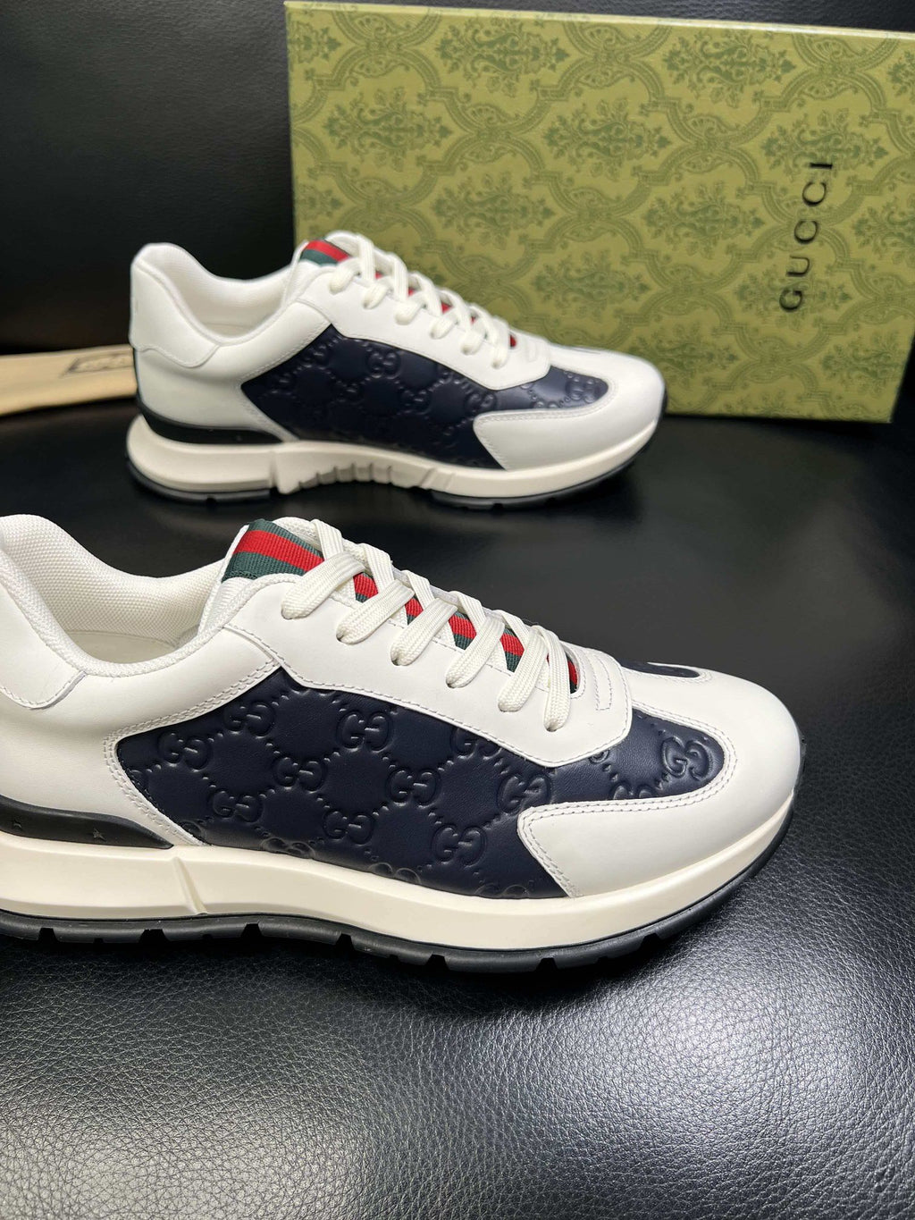 Fashionable Casual Sports Shoes 0726032002
