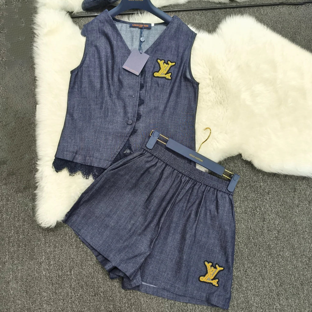 Gold thread embroidered sleeveless shorts set 1426012813