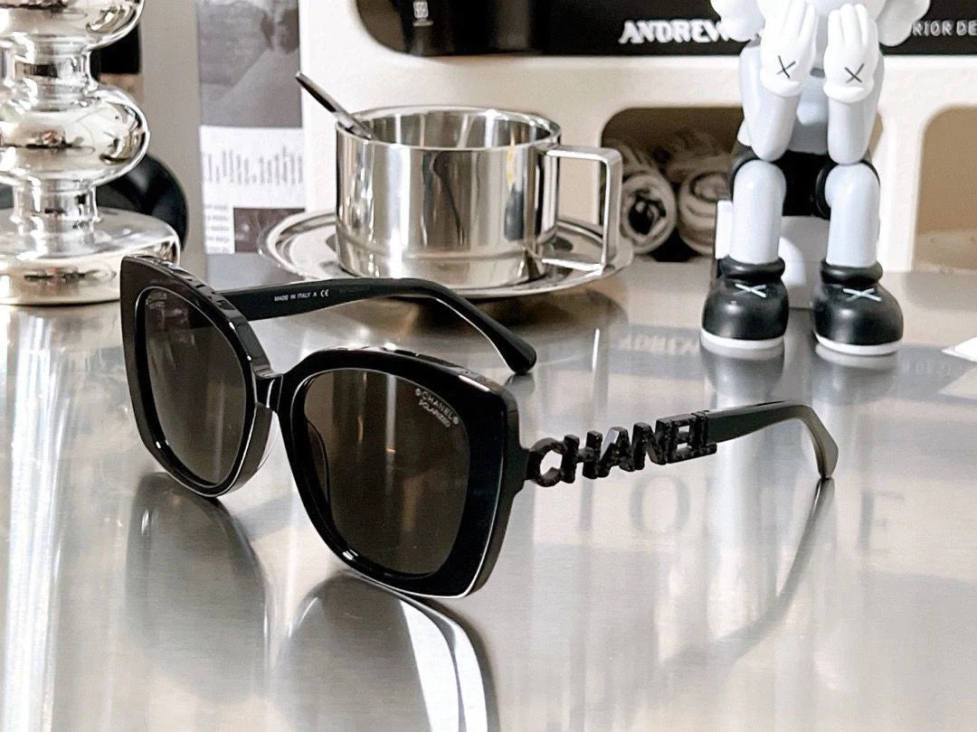 Black Frame Plain UV Protection SunglassesPD05202411904