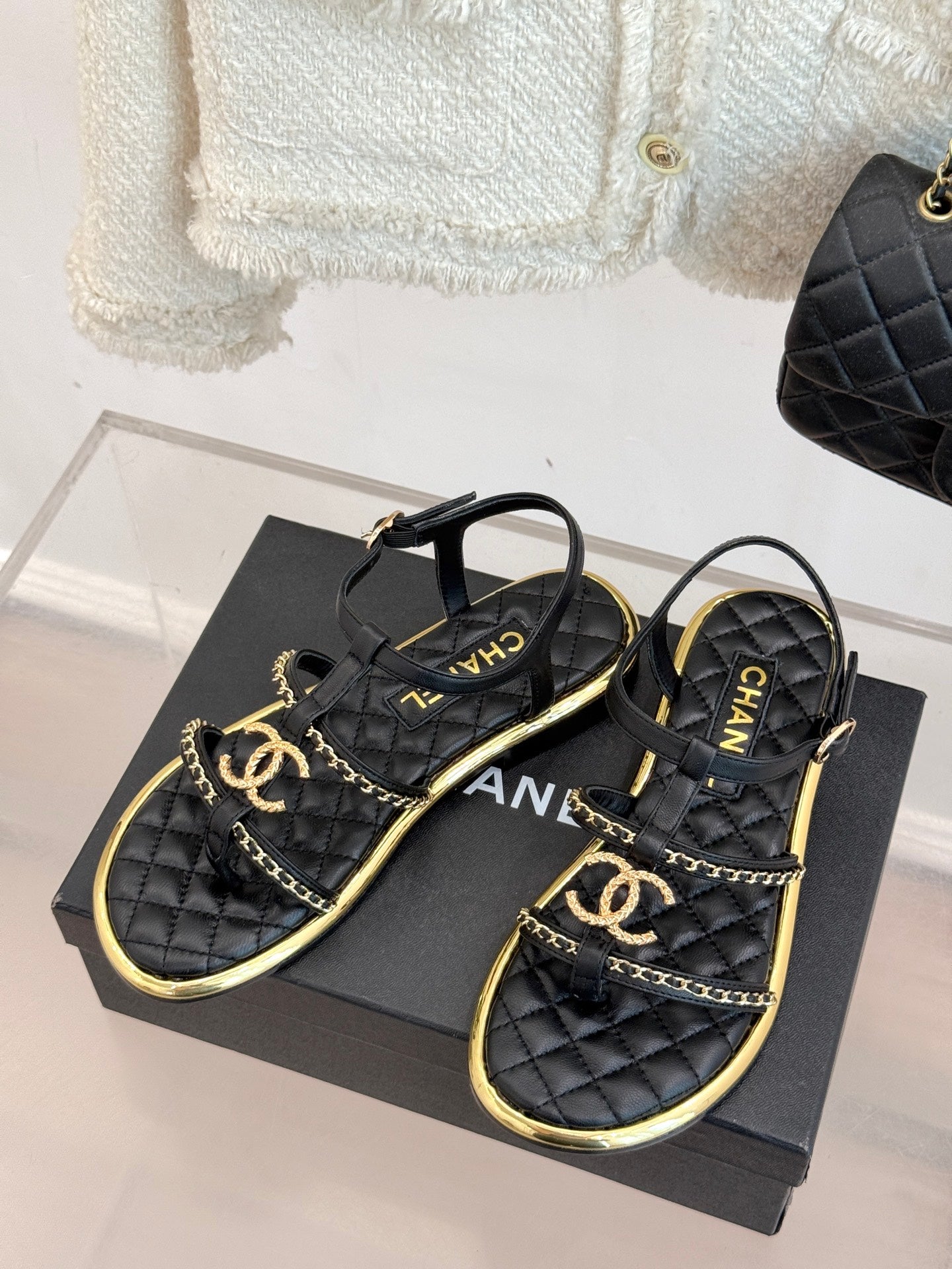 flat chain double C sandals 0725042806