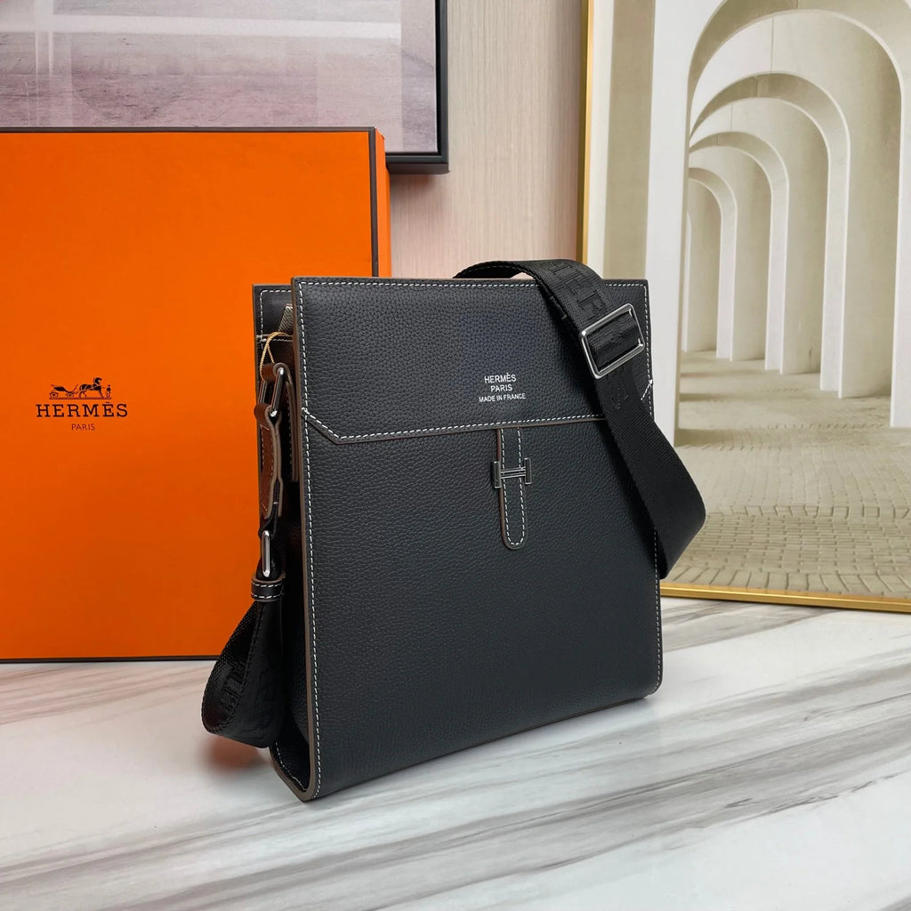 New versatile casual men's shoulder crossbody bag 1024071701