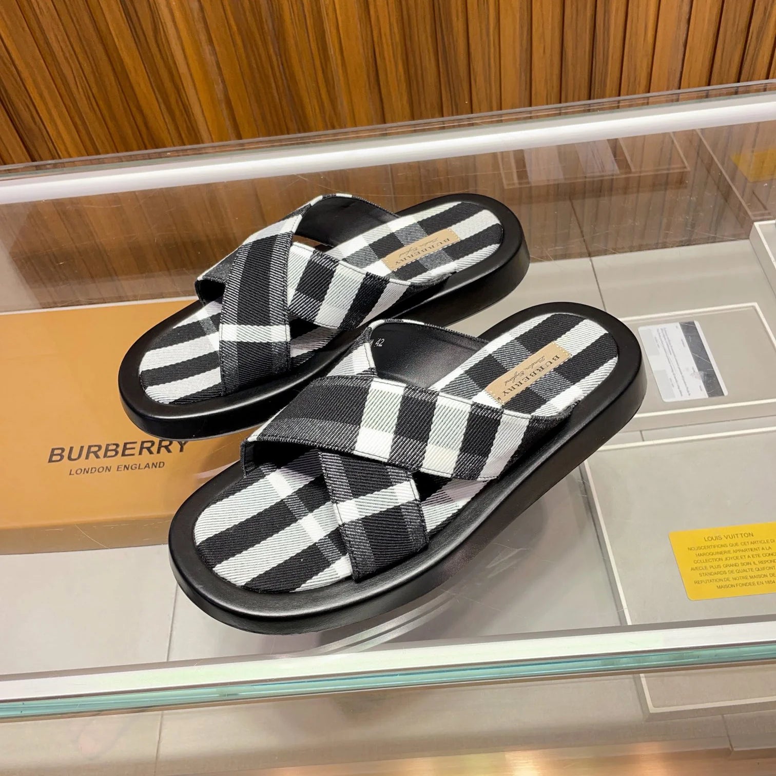 Classic Men's Slippers 1025051220